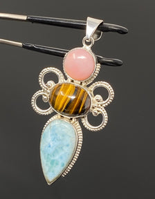 Pendentif pierres précieuses - Larimar, pendentif oeil de tigre et opale rose, Wire Wra